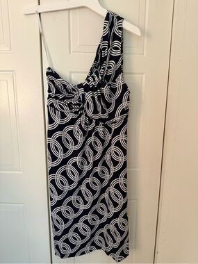 Tart Navy One-Shoulder Ring-Print Dress size medium